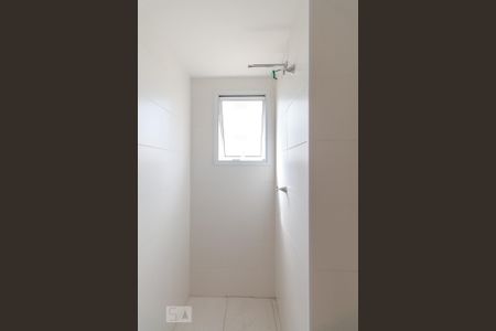 Banheiro de apartamento à venda com 1 quarto, 26m² em Jardim Planalto, São Paulo