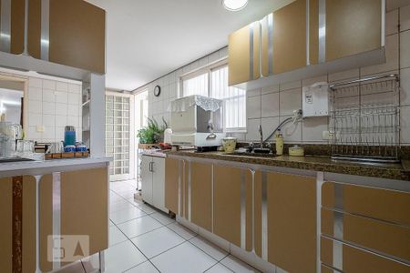 Casa à venda com 150m², 3 quartos e 2 vagasCozinha