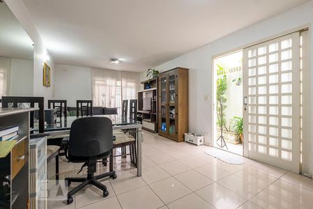 Sala de casa à venda com 3 quartos, 150m² em Sumaré, São Paulo