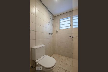 Casa à venda com 150m², 3 quartos e 2 vagasEscritório - Banheiro