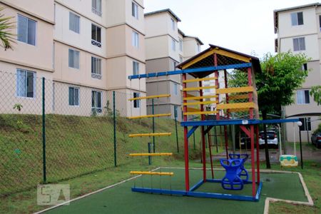 Apartamento para alugar com 42m², 2 quartos e 1 vaga Apartamento para alugar com 42m², 2 quartos e 1 vagaÁrea Comum - Playground