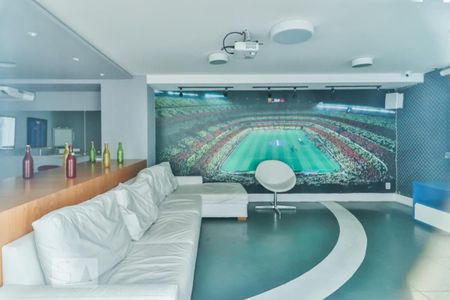 Apartamento à venda com 80m², 3 quartos e 1 vaga Apartamento à venda com 80m², 3 quartos e 1 vagaSala de Cinema