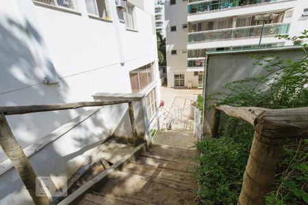 Apartamento à venda com 80m², 3 quartos e 1 vaga Apartamento à venda com 80m², 3 quartos e 1 vagaBosque