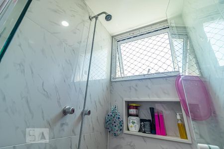 Apartamento à venda com 80m², 3 quartos e 1 vaga Apartamento à venda com 80m², 3 quartos e 1 vagaBanheiro da Suíte