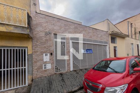Casa à venda com 350m², 4 quartos e 3 vagasFachada