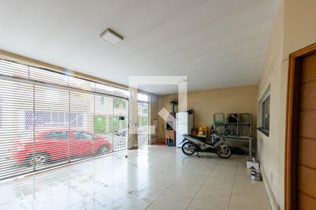 Casa à venda com 350m², 4 quartos e 3 vagasGaragem