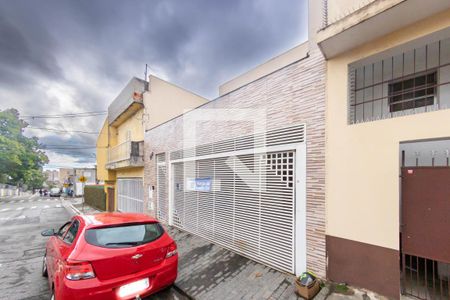 Casa à venda com 350m², 4 quartos e 3 vagasFachada