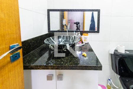 Casa à venda com 350m², 4 quartos e 3 vagasBanheiro do Quarto 1