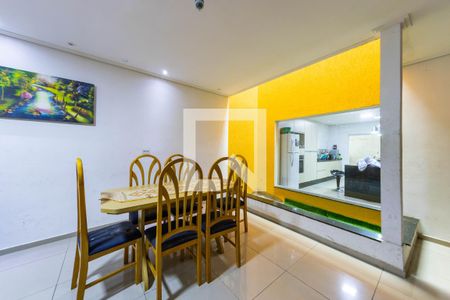 Sala de casa à venda com 4 quartos, 350m² em Vila California, São Paulo