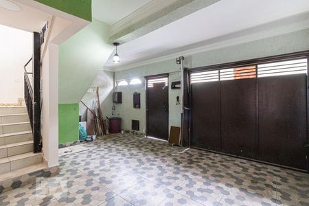 Casa à venda com 300m², 3 quartos e 1 vaga Casa à venda com 300m², 3 quartos e 1 vagaGaragem
