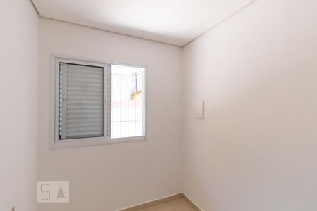 Quarto 2 de casa para alugar com 2 quartos, 50m² em Vila Buenos Aires, São Paulo
