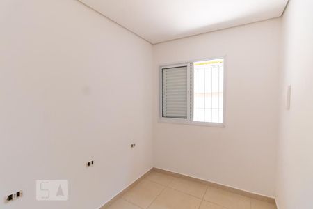 Quarto 2 de casa para alugar com 2 quartos, 50m² em Vila Buenos Aires, São Paulo