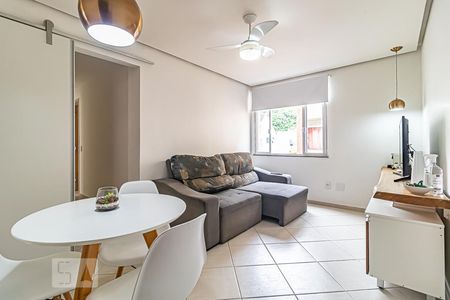 Sala de apartamento à venda com 3 quartos, 72m² em Taquara, Rio de Janeiro