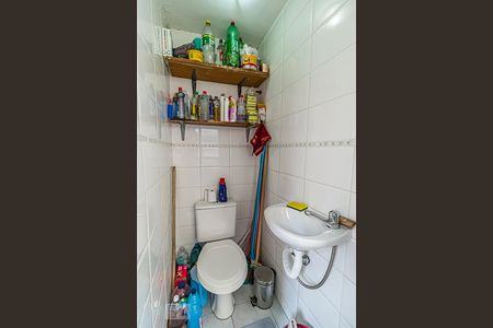 Apartamento à venda com 72m², 3 quartos e sem vagaBanheiro de Serviço