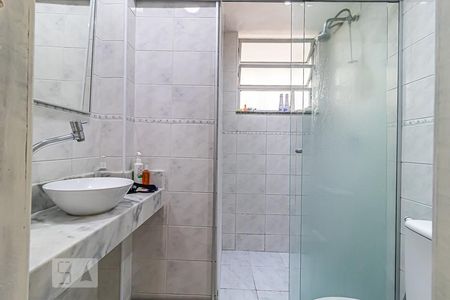 Apartamento à venda com 72m², 3 quartos e sem vagaBanheiro Social