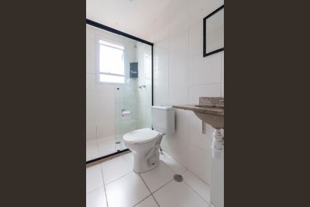 Apartamento para alugar com 46m², 2 quartos e 1 vaga Apartamento para alugar com 46m², 2 quartos e 1 vagaBanheiro