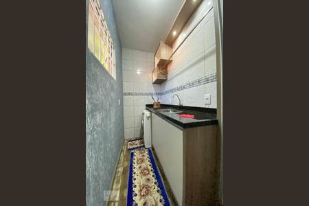 Casa à venda com 215m², 4 quartos e 4 vagasLavanderia Chalé