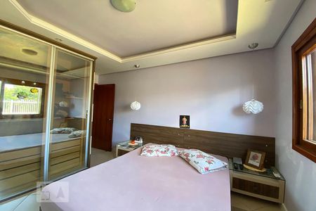 Casa à venda com 215m², 4 quartos e 4 vagasQuarto 3 - Suíte