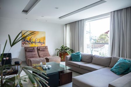 Sala de casa para alugar com 7 quartos, 270m² em Camargos, Belo Horizonte