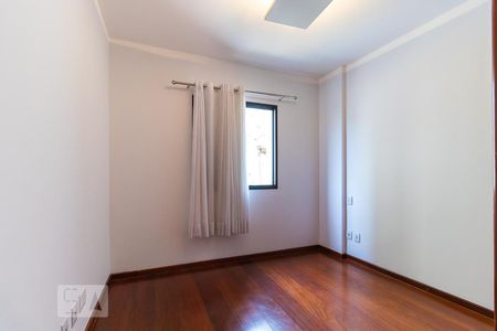 Quarto da suíte de apartamento para alugar com 1 quarto, 56m² em Centro, Campinas