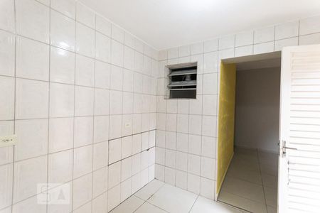 Cozinha de kitnet/studio para alugar com 1 quarto, 30m² em Taboão , Diadema