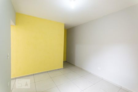 Quarto de kitnet/studio para alugar com 1 quarto, 30m² em Taboão , Diadema