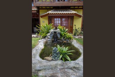 Casa de condomínio à venda com 1000m², 3 quartos e 5 vagas Casa de condomínio à venda com 1000m², 3 quartos e 5 vagasÁrea Externa