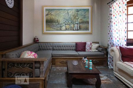 Casa de condomínio à venda com 1000m², 3 quartos e 5 vagas Casa de condomínio à venda com 1000m², 3 quartos e 5 vagasSala