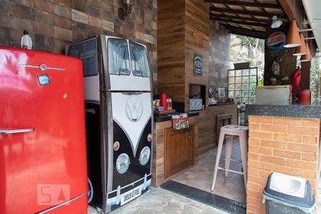 Casa de condomínio à venda com 1000m², 3 quartos e 5 vagas Casa de condomínio à venda com 1000m², 3 quartos e 5 vagasÁrea Externa