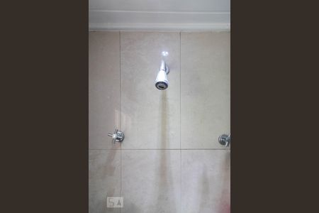 Casa de condomínio à venda com 1000m², 3 quartos e 5 vagas Casa de condomínio à venda com 1000m², 3 quartos e 5 vagasBanheiro