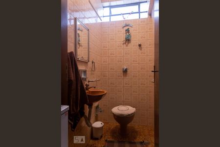 Casa para alugar com 150m², 4 quartos e 2 vagasLavabo