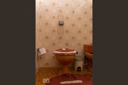 Casa para alugar com 150m², 4 quartos e 2 vagasBanheiro Suíte 