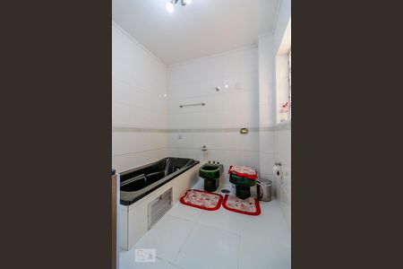 Apartamento à venda com 150m², 3 quartos e 1 vaga Apartamento à venda com 150m², 3 quartos e 1 vagaBanheiro