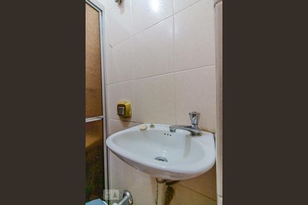 Apartamento à venda com 150m², 3 quartos e 1 vaga Apartamento à venda com 150m², 3 quartos e 1 vagaBanheiro 2