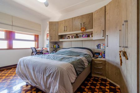 Apartamento à venda com 150m², 3 quartos e 1 vaga Apartamento à venda com 150m², 3 quartos e 1 vagaQuarto 1