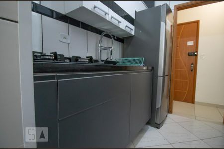 Apartamento para alugar com 60m², 2 quartos e 1 vaga Apartamento para alugar com 60m², 2 quartos e 1 vagaCozinha
