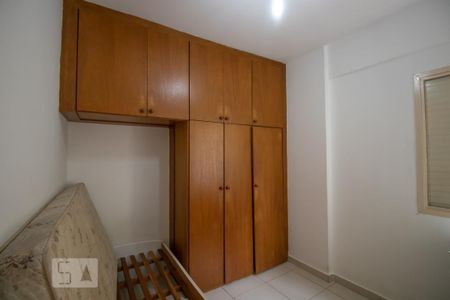 Quarto 1 de apartamento para alugar com 2 quartos, 60m² em Vila Guarani (z Sul), São Paulo