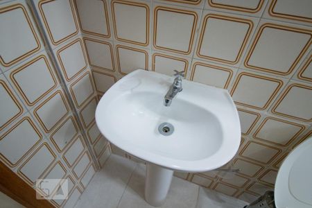 Apartamento para alugar com 60m², 2 quartos e 1 vaga Apartamento para alugar com 60m², 2 quartos e 1 vagaBanheiro