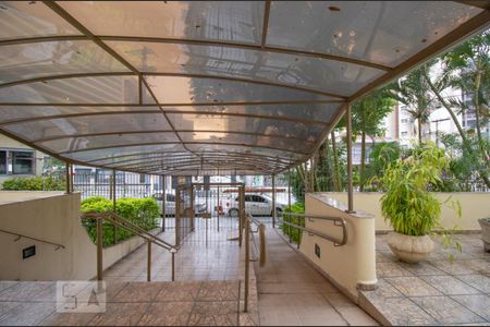 Apartamento para alugar com 60m², 2 quartos e 1 vaga Apartamento para alugar com 60m², 2 quartos e 1 vagaÁrea Comum