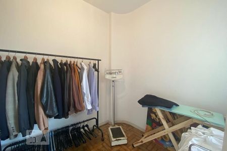 Apartamento para alugar com 300m², 4 quartos e 4 vagas Apartamento para alugar com 300m², 4 quartos e 4 vagasDespensa