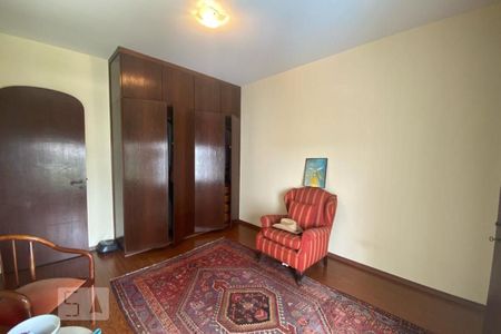 Apartamento para alugar com 300m², 4 quartos e 4 vagas Apartamento para alugar com 300m², 4 quartos e 4 vagasSuíte 3