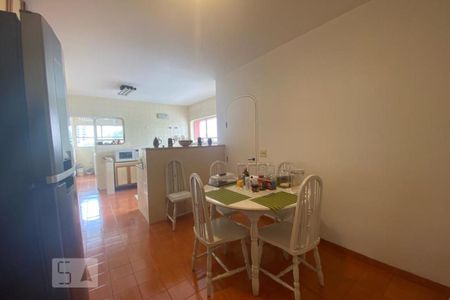 Apartamento para alugar com 300m², 4 quartos e 4 vagas Apartamento para alugar com 300m², 4 quartos e 4 vagasCopa