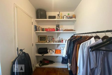 Apartamento para alugar com 300m², 4 quartos e 4 vagas Apartamento para alugar com 300m², 4 quartos e 4 vagasDespensa