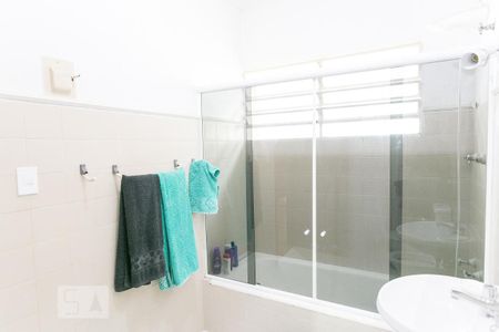 Casa à venda com 490m², 3 quartos e 3 vagasBanheiro Social