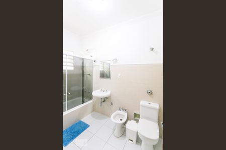 Casa à venda com 490m², 3 quartos e 3 vagasBanheiro Social