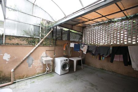 Casa à venda com 490m², 3 quartos e 3 vagasÁrea de Serviço