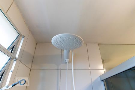 Casa de condomínio para alugar com 102m², 3 quartos e 2 vagas Casa de condomínio para alugar com 102m², 3 quartos e 2 vagasBanheiro da suíte