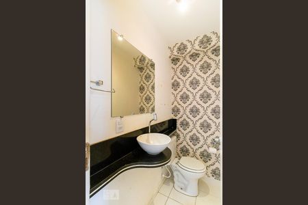 Casa de condomínio para alugar com 102m², 3 quartos e 2 vagas Casa de condomínio para alugar com 102m², 3 quartos e 2 vagasLavabo