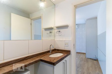 Casa de condomínio para alugar com 102m², 3 quartos e 2 vagas Casa de condomínio para alugar com 102m², 3 quartos e 2 vagasBanheiro da suíte