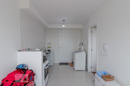 Cozinha e Área de Serviço de kitnet/studio para alugar com 1 quarto, 26m² em Cambuci, São Paulo